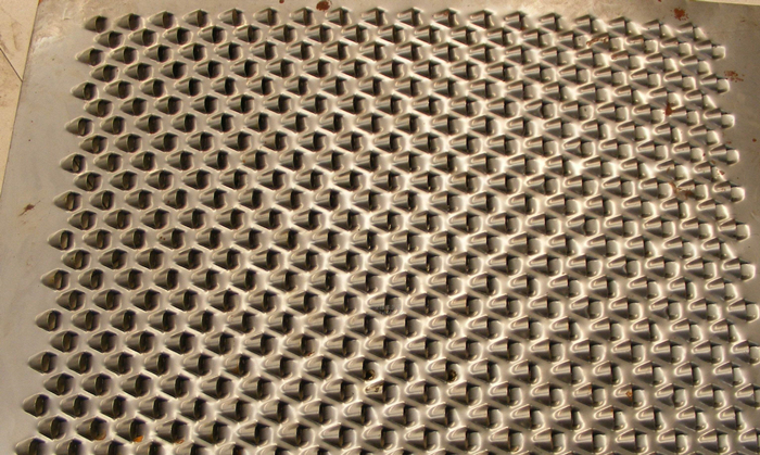 魚(yú)鱗孔沖孔網(wǎng)報(bào)價(jià)